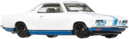 Hot Wheels Car Culture Circuit Legend, Premium 1:64 Scale Die-Cast Chevy Corvair Yenko Stinger Car, Collectable Vehicle