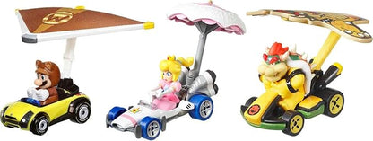 Hot Wheels Mario Kart Vehicle 3-Pack Set of Toy Cars with Gliders Inspired by Tanooki Mario, Princess Peach and Bowser