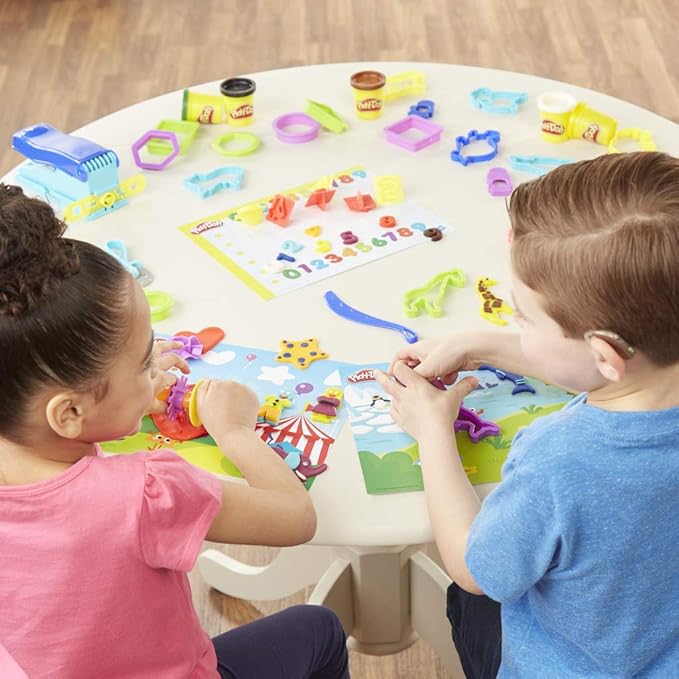 PLAY-DOH E2544F02 Preschool Fundamentals Box Craft Set