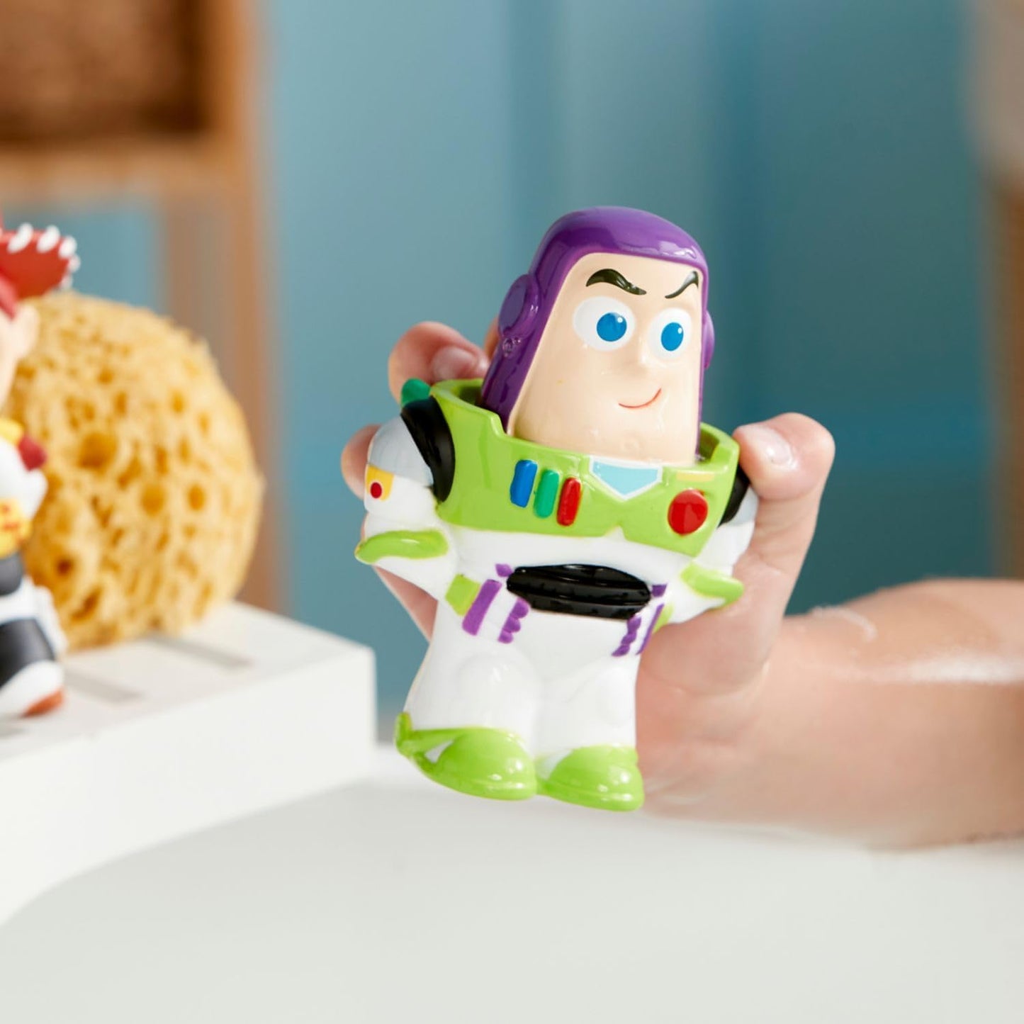 Disney Store Unisex-Children Bath Set (Toy Story) - Kids Bath Accessories with Beloved Disney Characters - Colorful and Fun Bath Time Essentials for Kids - Suitable for All Ages