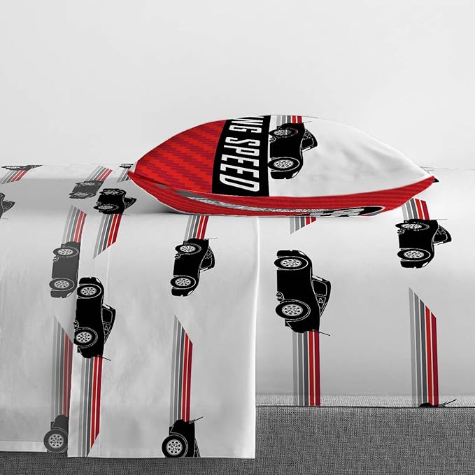 Jay Franco Disney Pixar Cars Race Ready 5 Piece Twin Bed Set - Includes Comforter & Sheet Set - Bedding Features Lightning McQueen - Super Soft Fade Resistant Microfiber Official Disney Pixar Product