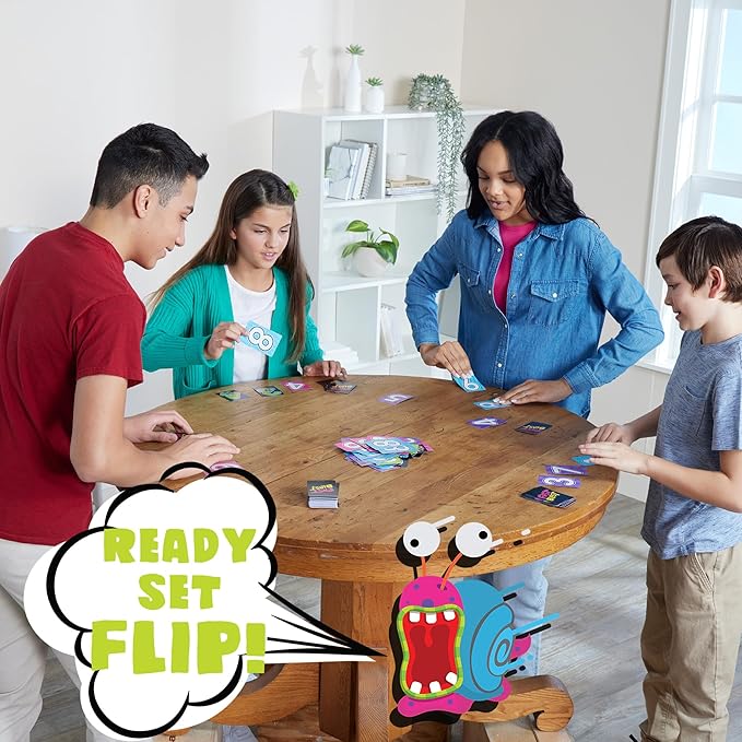 PlayMonster Fast Blast - Card Game for Families and Friends for Family Game Night - Quick-Replayable Game for 2 to 6 Players, Family Card Games for Ages 8 and Up