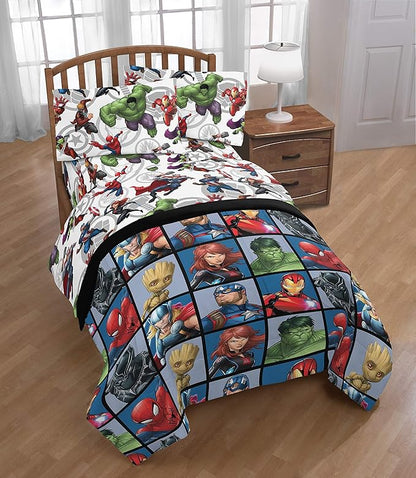 Jay Franco Marvel Avengers Team 5 Piece Full Bed Set - Includes Comforter & Sheet Set - Super Soft Fade Resistant Polyester - (Official Marvel Product)